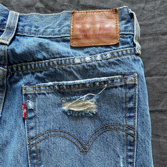 Vintage Levi’s Jeans - Picture 3 of 6